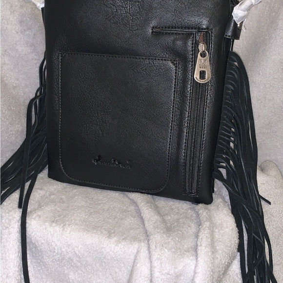 MONTANA WEST EMBROIDERED FEATHER CONCEALED CARRY CROSSBODY - Picture 2 of 2